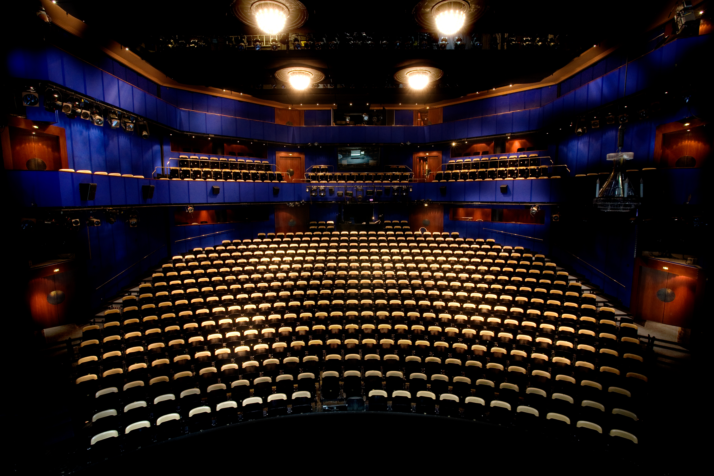 Stora scenen på Kulturhuset Stadsteatern vid Sergels torg. 