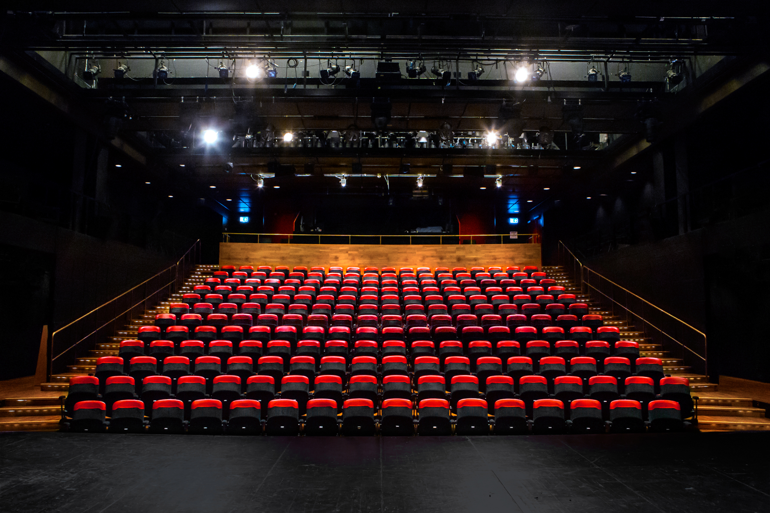 Salongsbild över sittplatserna på Lilla scenen, Kulturhuset Stadsteatern.