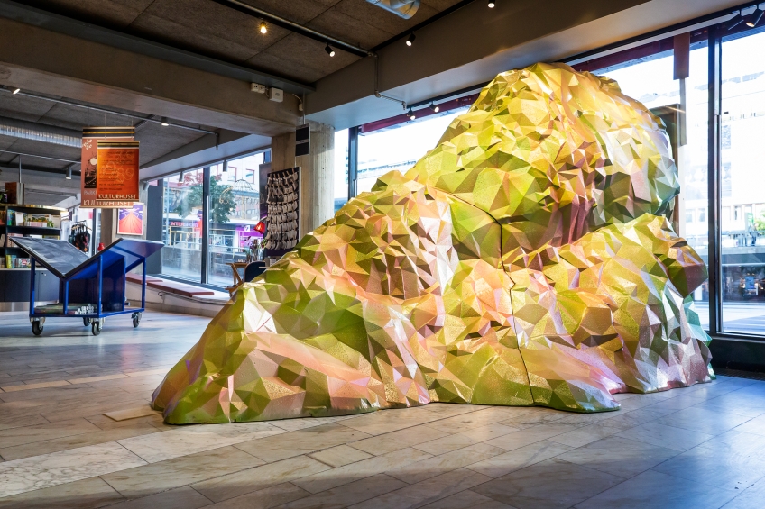 Brunkebergs minne, ett konstverk i Kulturhuset av Ebba Bohlin. 