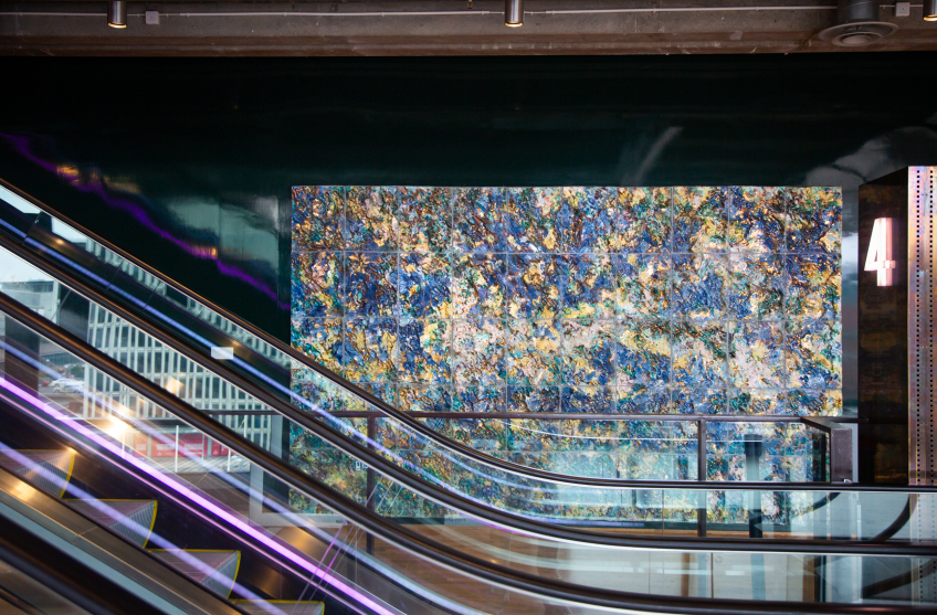 Konstverket Fragment av Moder Jord