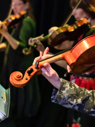 Bilden föreställer en orkester