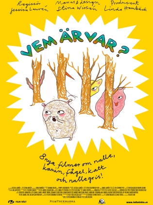 Olika sagofigurer leker kurragömma i en skog.